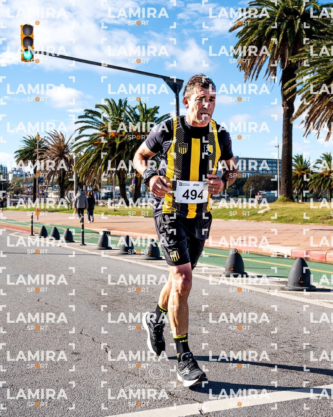 Maratón de Montevideo - Dorsal 494