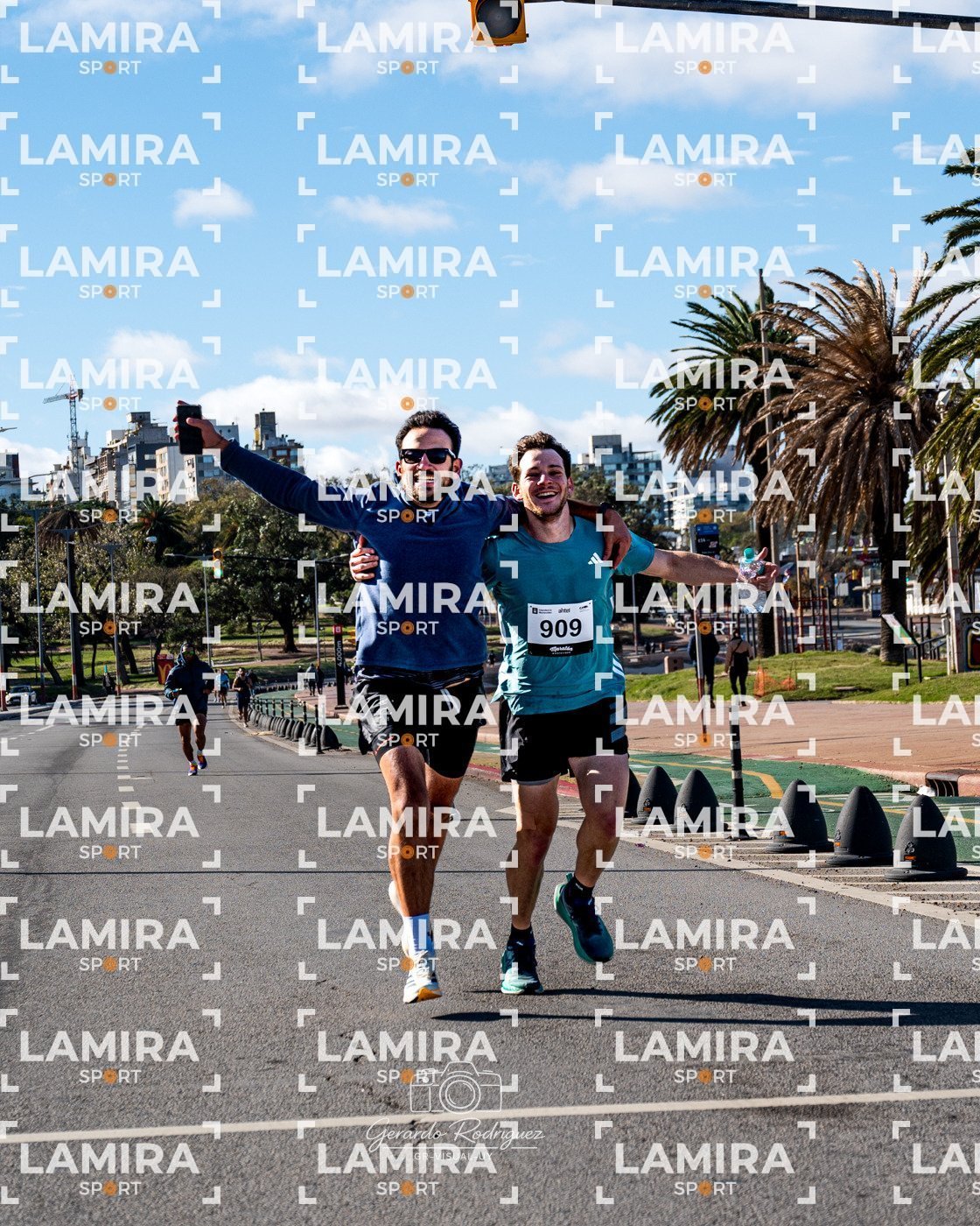 Maratón de Montevideo - Dorsal 909