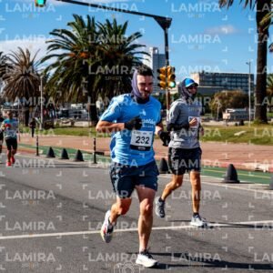 Maratón de Montevideo - Dorsal 563