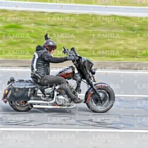 - BCD4906.jpg
