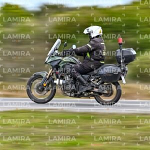 - BCD4938.jpg