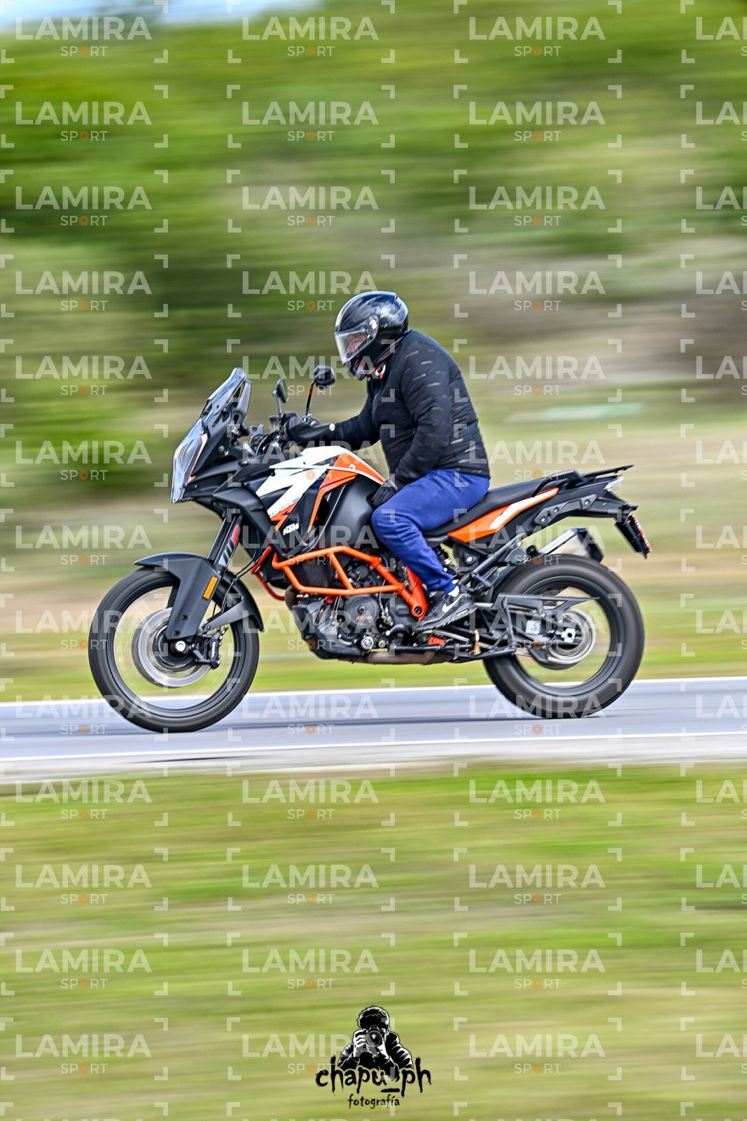 - BCD5128.jpg