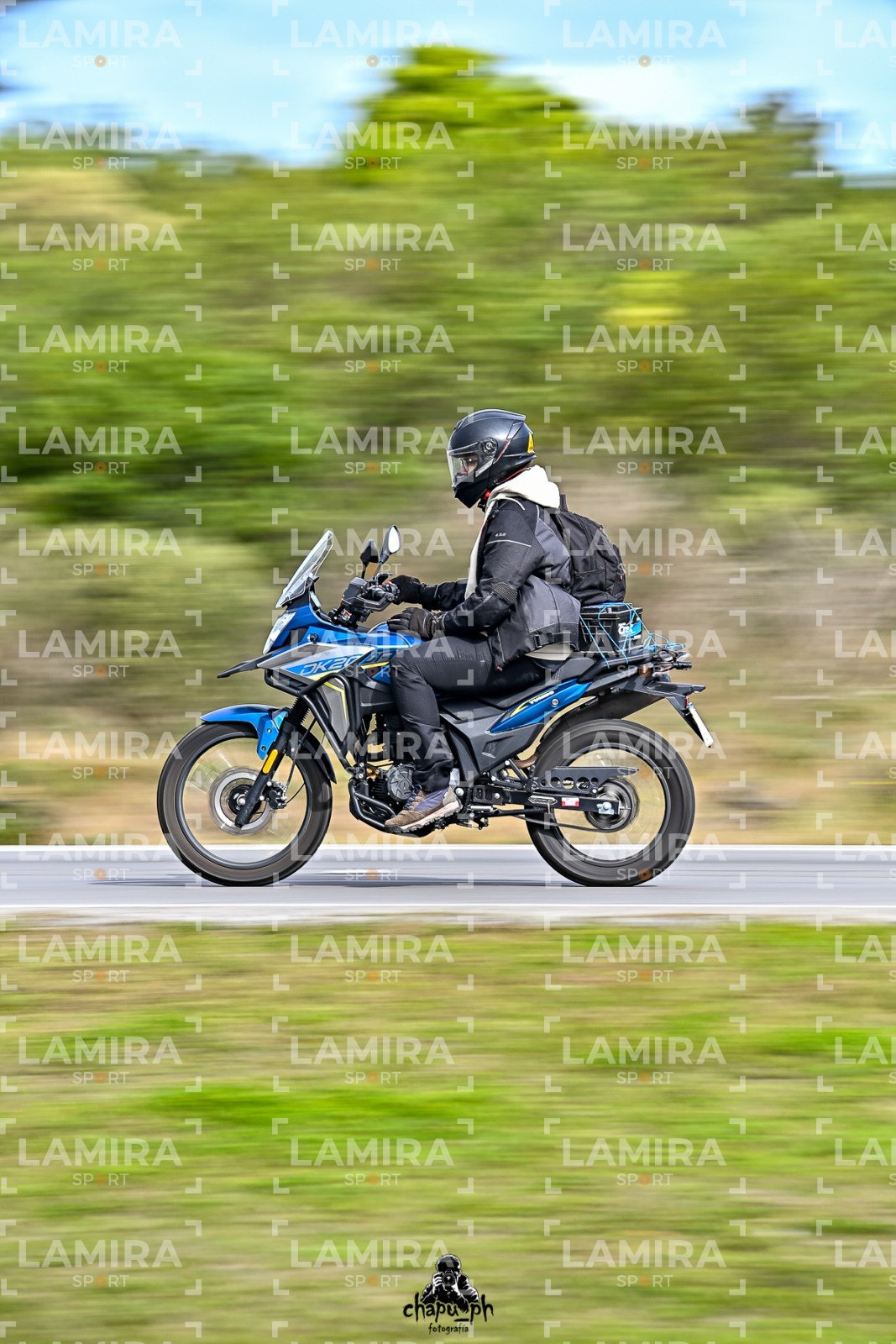 - BCD5205.jpg